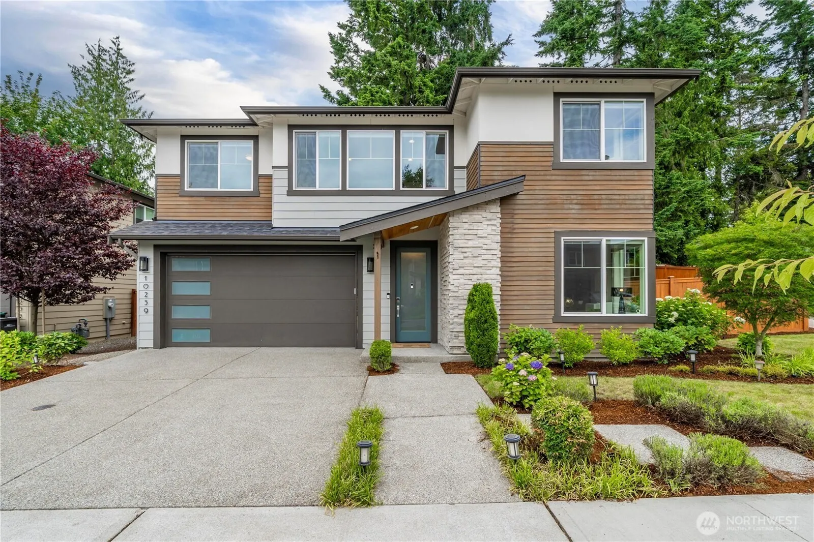 10259 133rd Court NE, Redmond, WA 98033