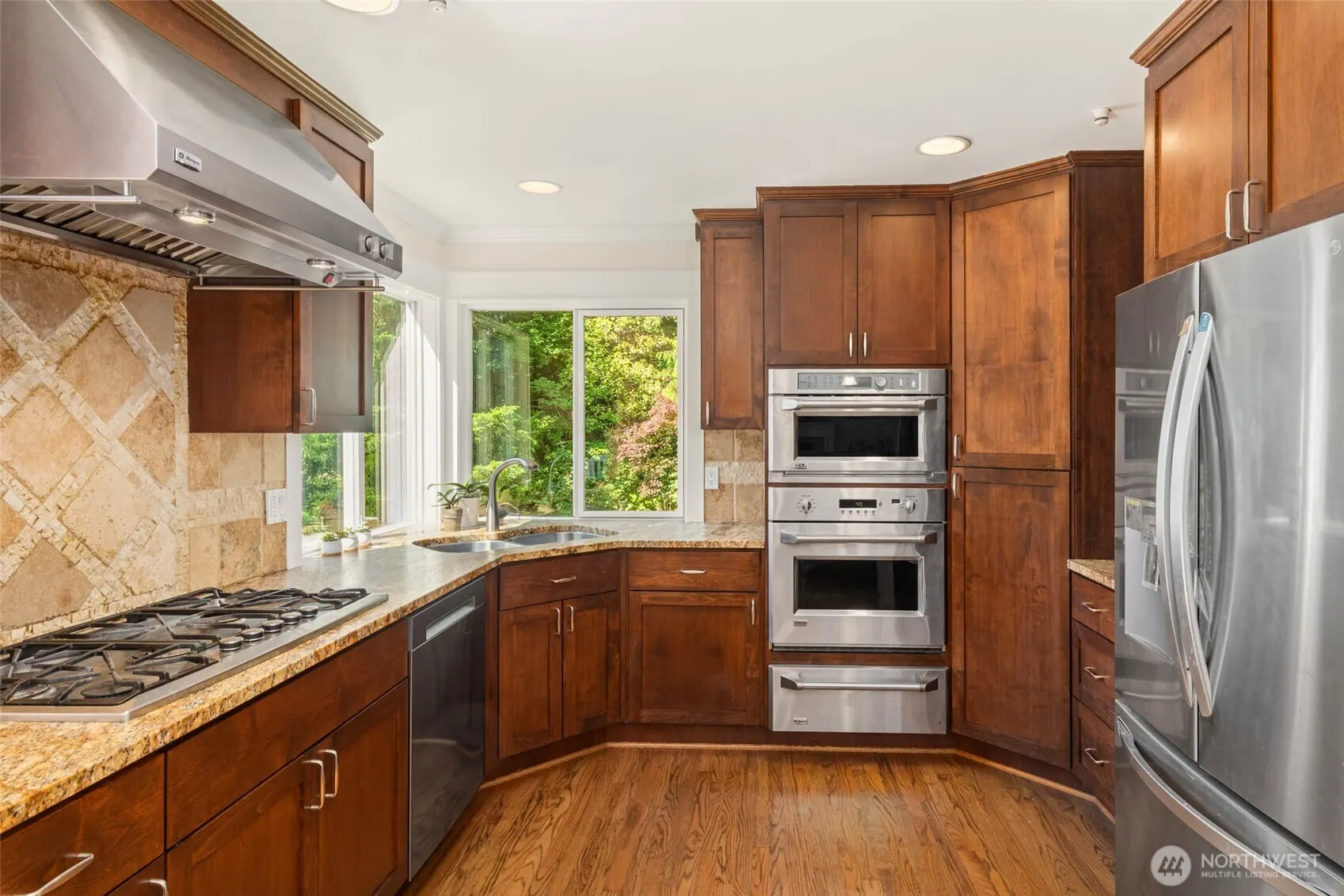 2513 265th Avenue NE, Redmond, WA 98053