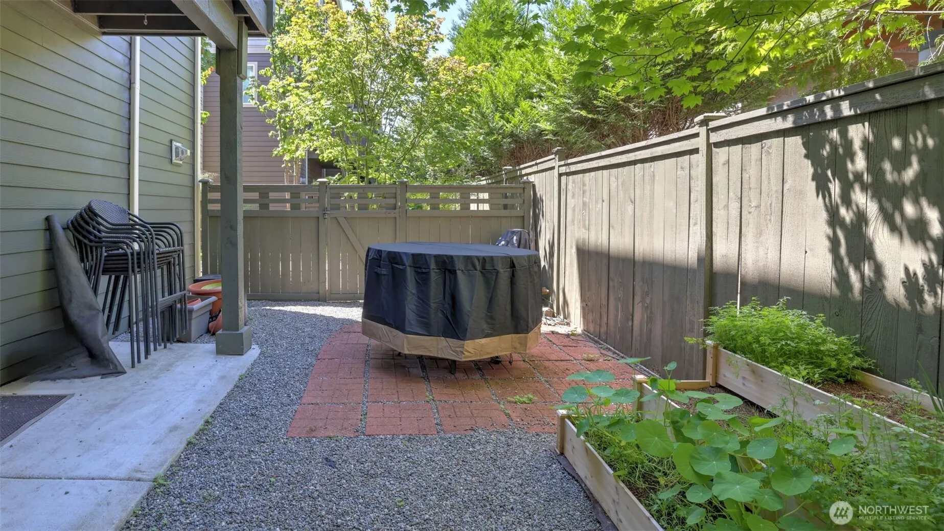 4650 NE 3rd Lane #F1, Renton, WA 98059