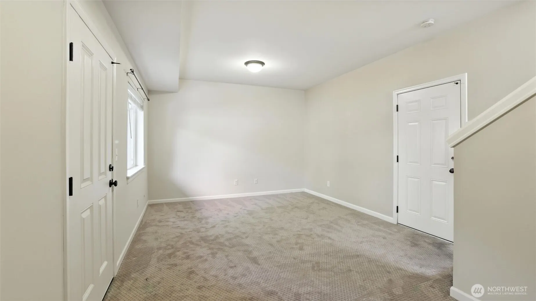 4650 NE 3rd Lane #F1, Renton, WA 98059