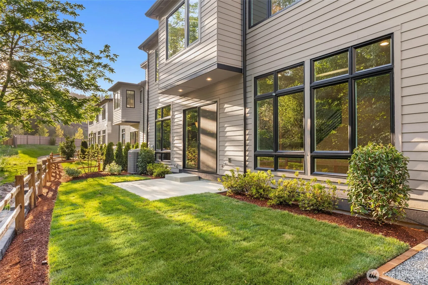 21029 SE 80th Street , Issaquah, WA 98027