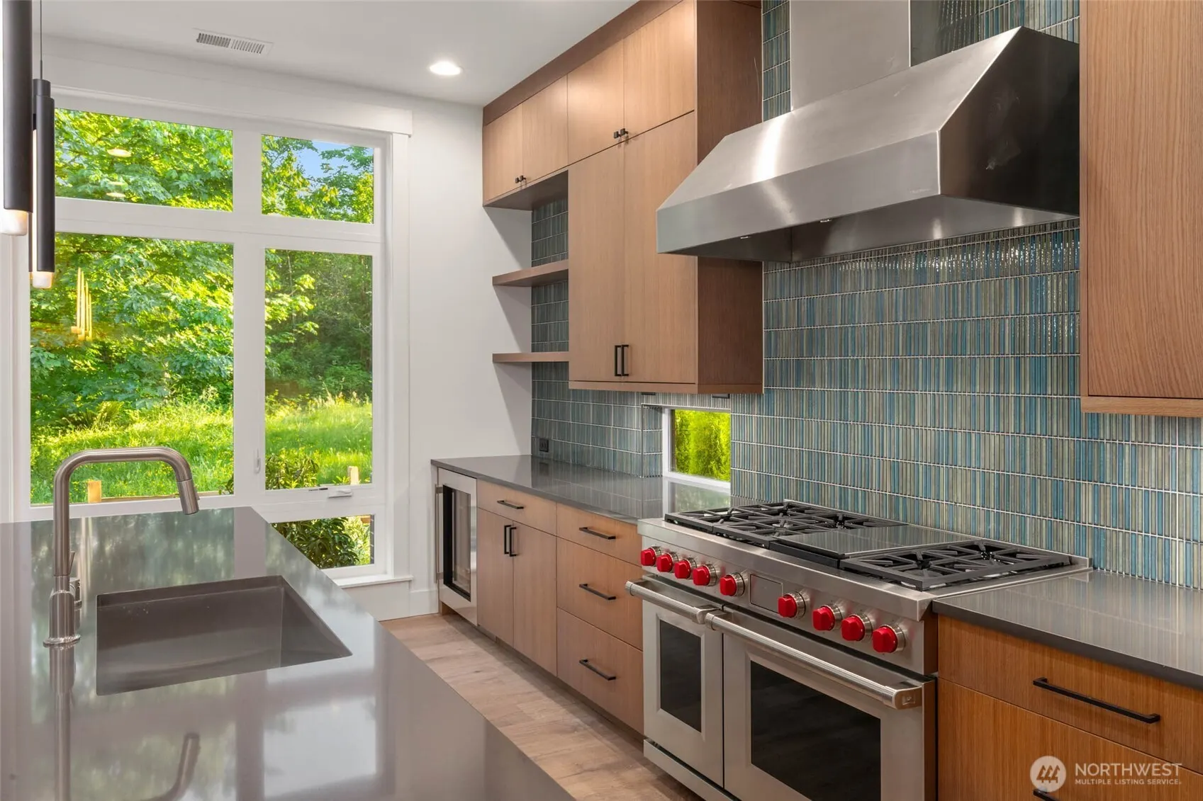 21029 SE 80th Street , Issaquah, WA 98027