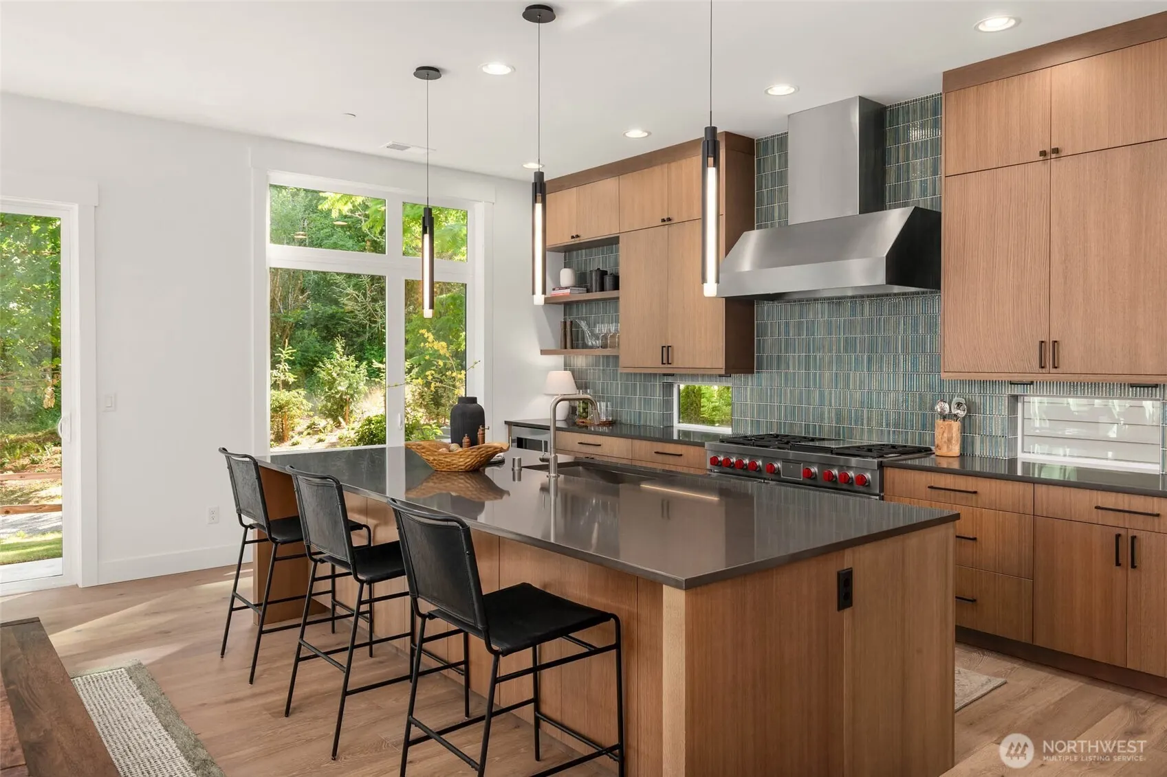 21029 SE 80th Street , Issaquah, WA 98027
