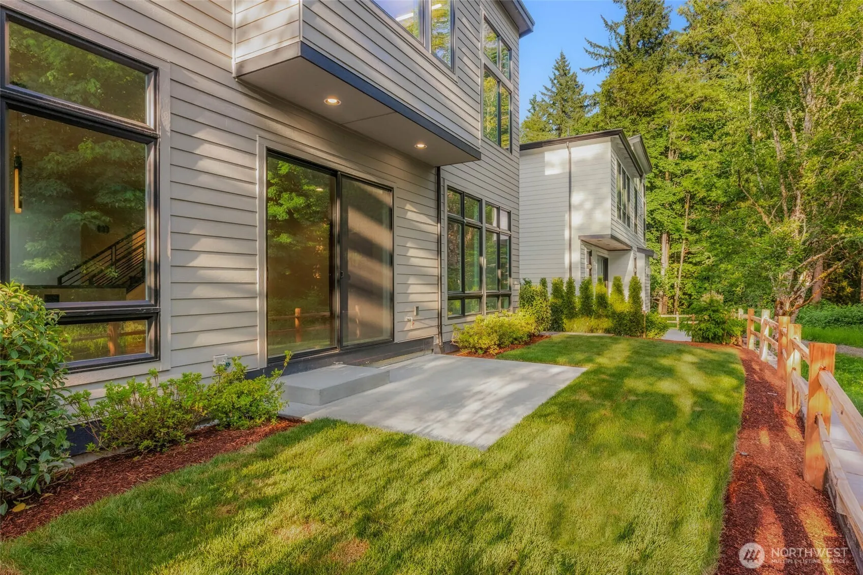 21029 SE 80th Street , Issaquah, WA 98027