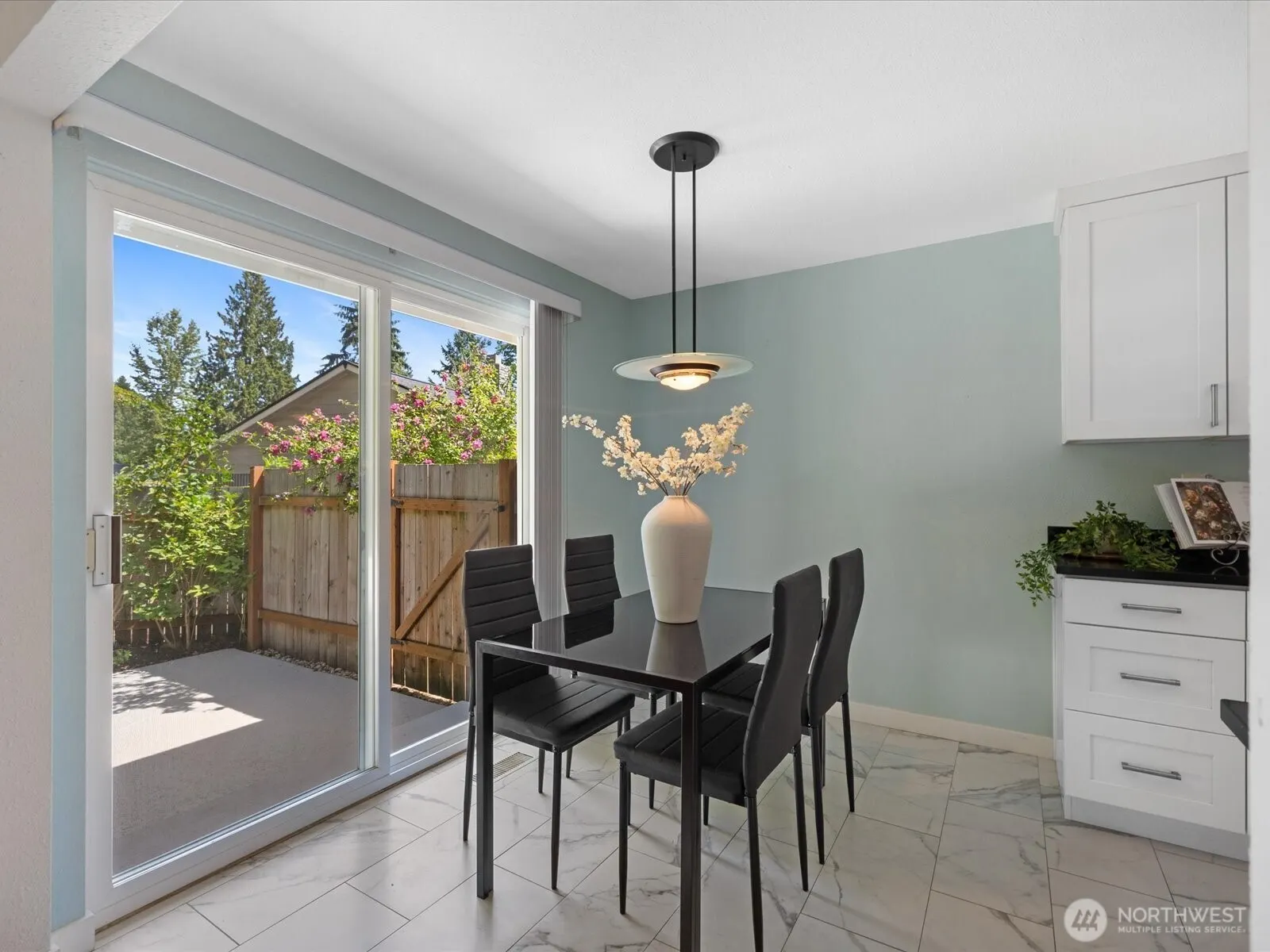 17829 NE 93rd Place , Bothell, WA 98011