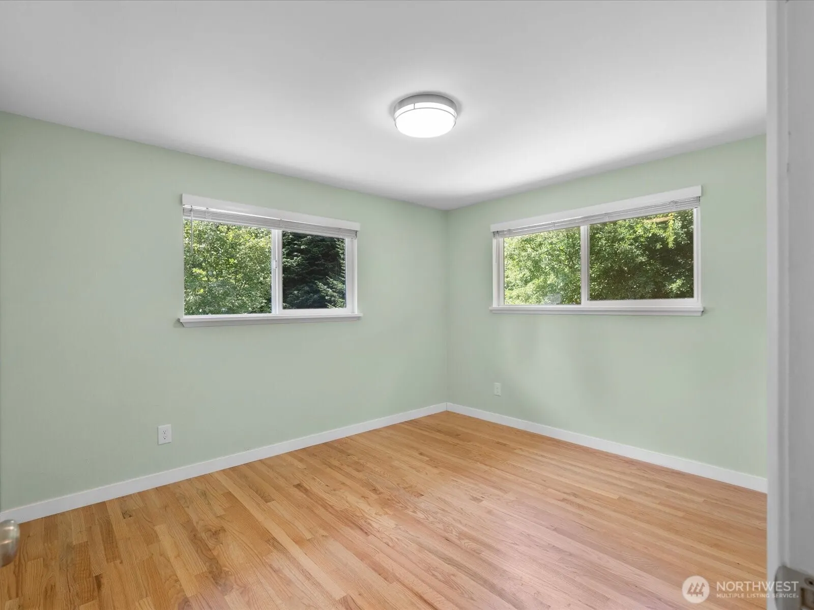 17829 NE 93rd Place , Bothell, WA 98011