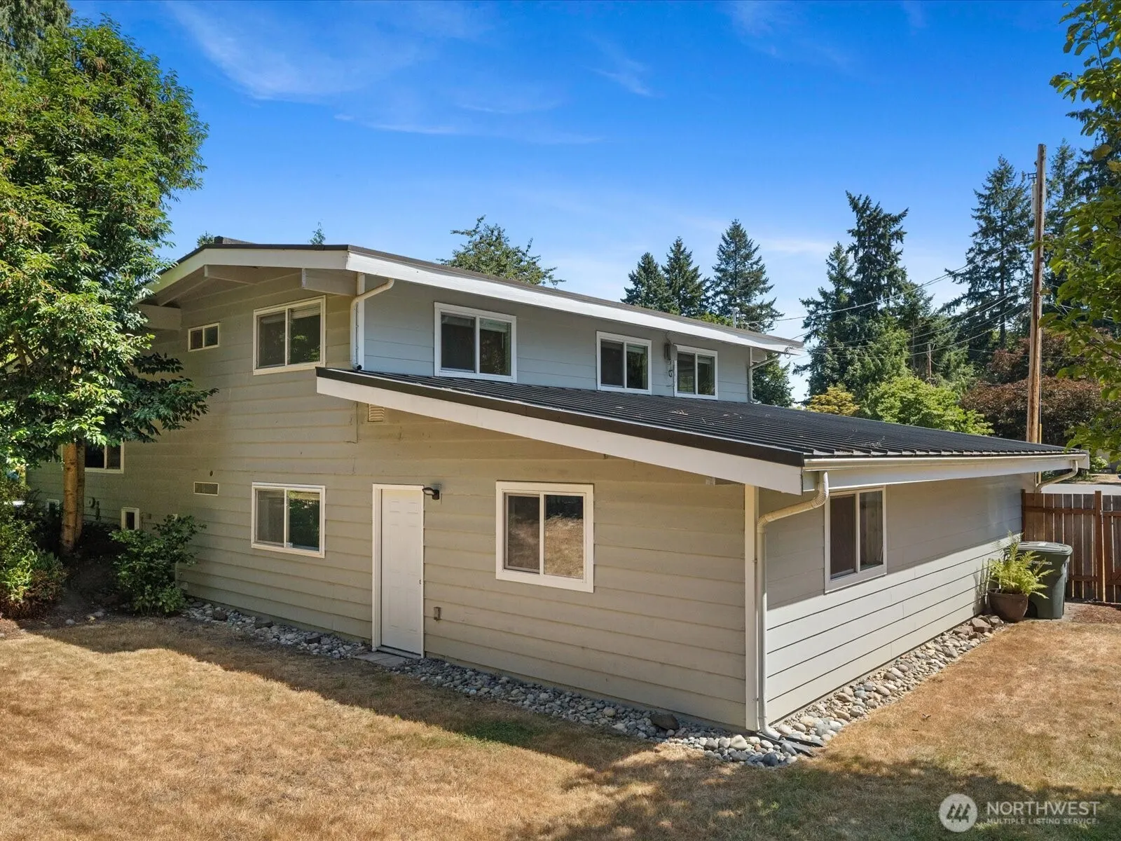 17829 NE 93rd Place , Bothell, WA 98011