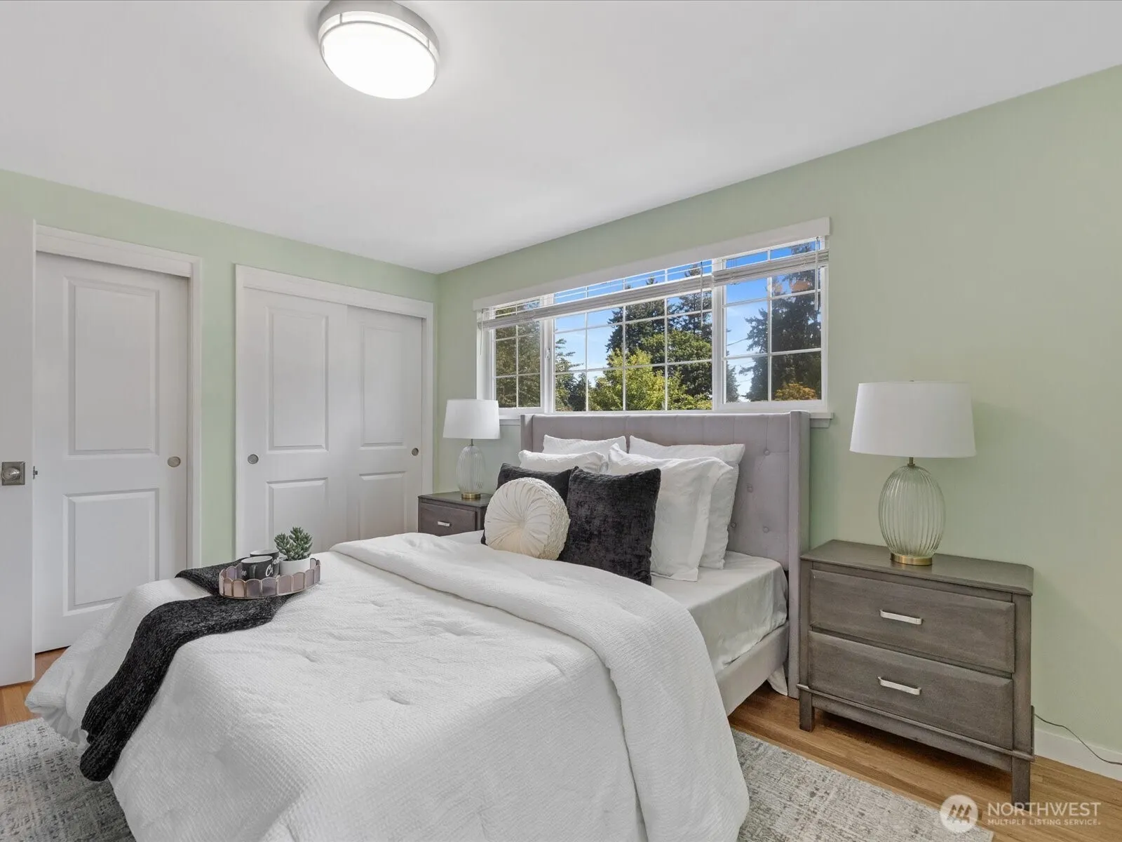 17829 NE 93rd Place , Bothell, WA 98011