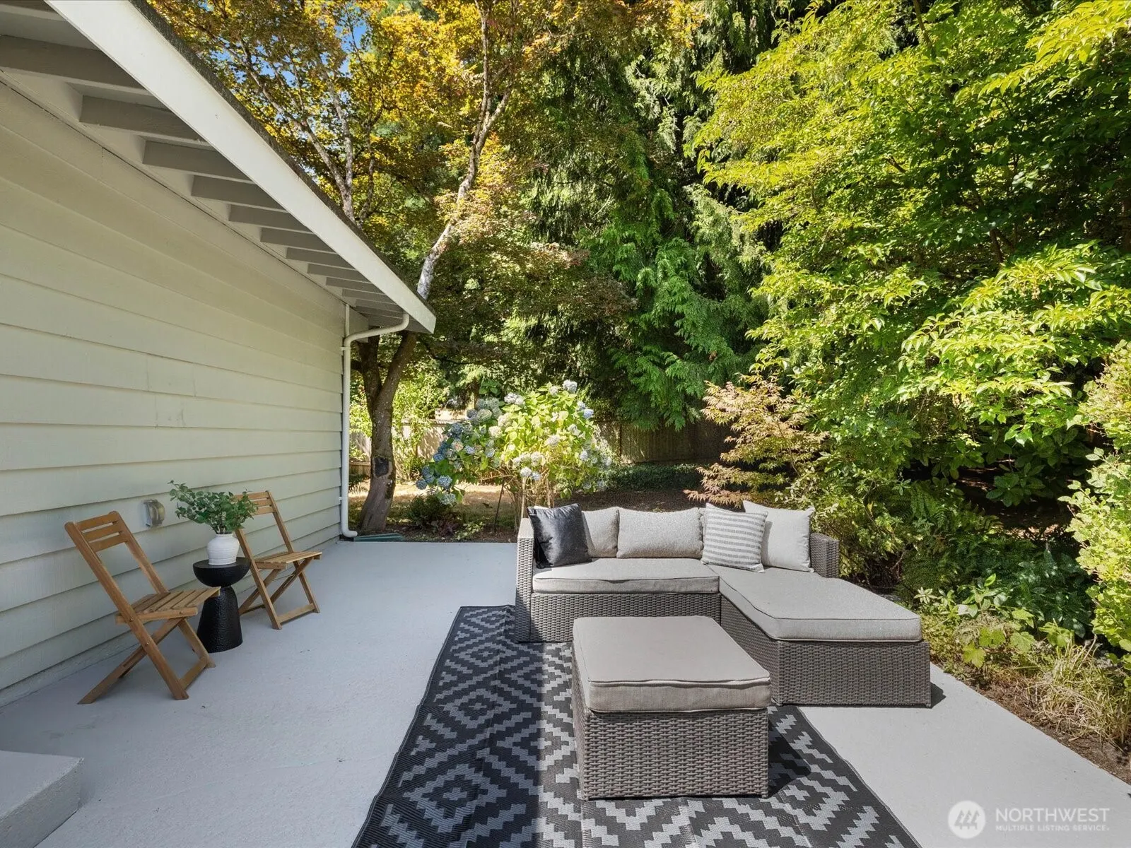 17829 NE 93rd Place , Bothell, WA 98011