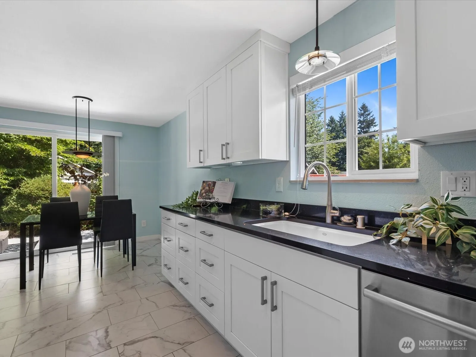 17829 NE 93rd Place , Bothell, WA 98011