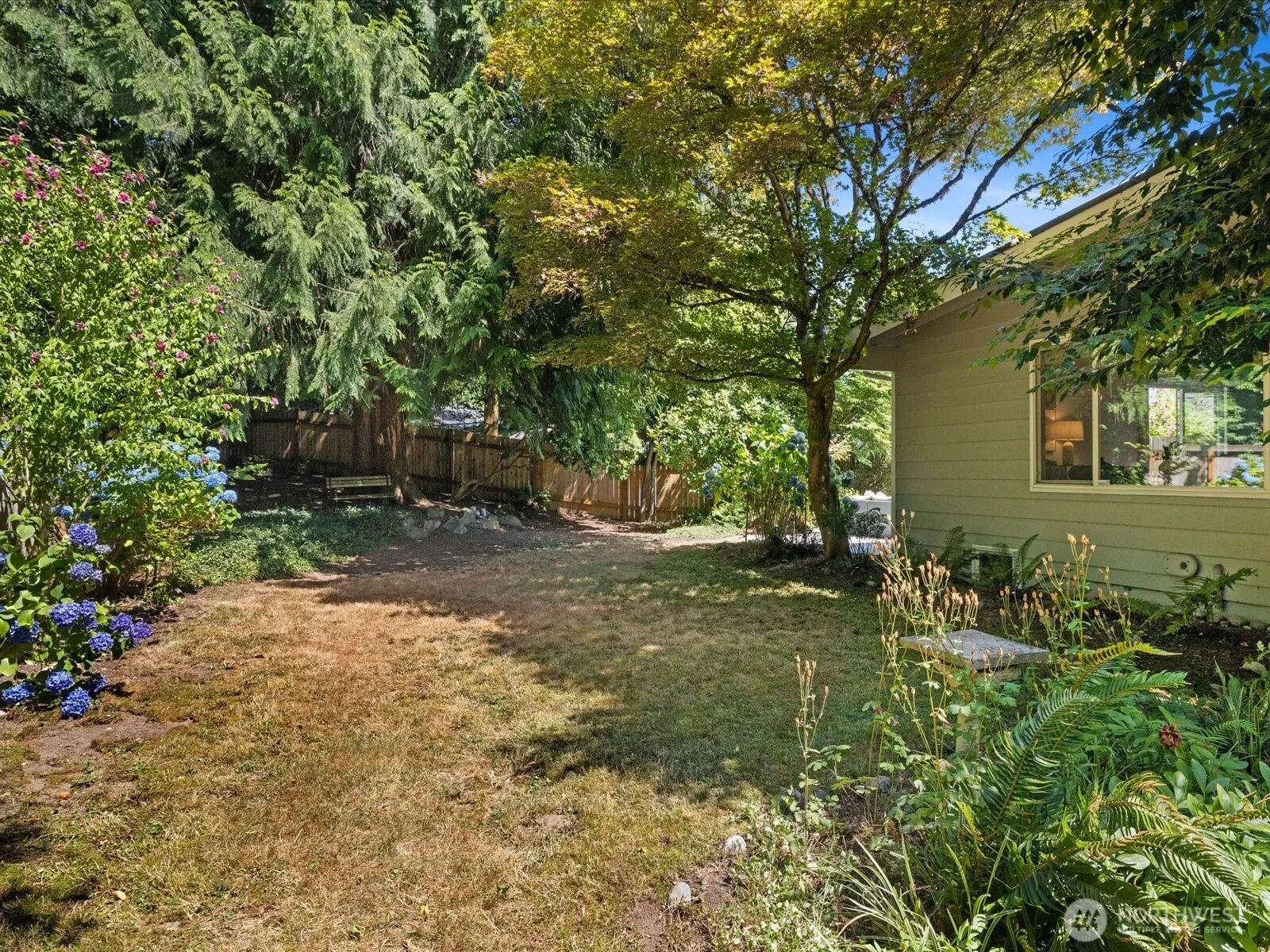 17829 NE 93rd Place , Bothell, WA 98011