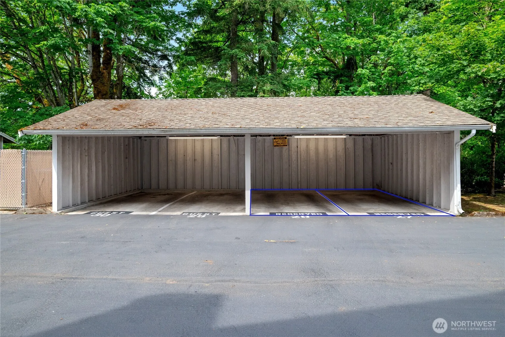 601 12th Avenue NW #F2, Issaquah, WA 98027-2669