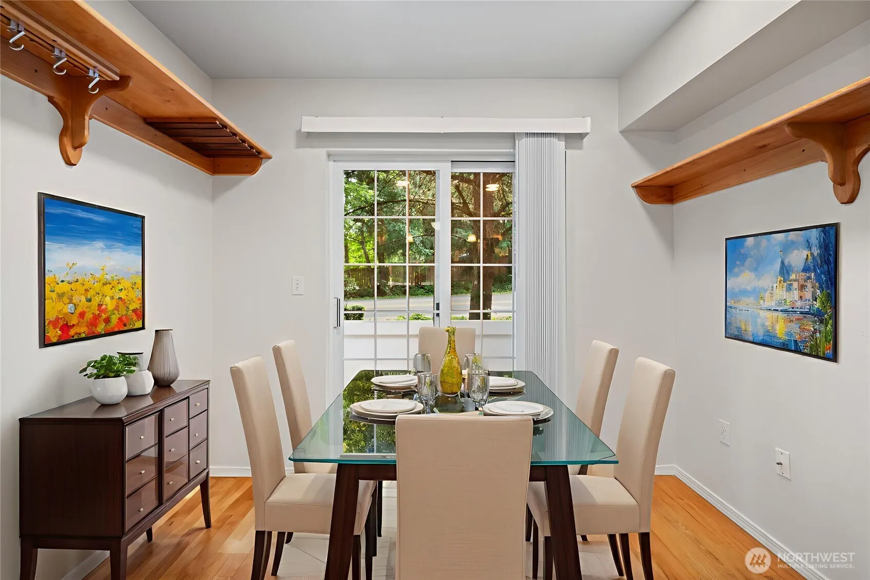 601 12th Avenue NW #F2, Issaquah, WA 98027-2669