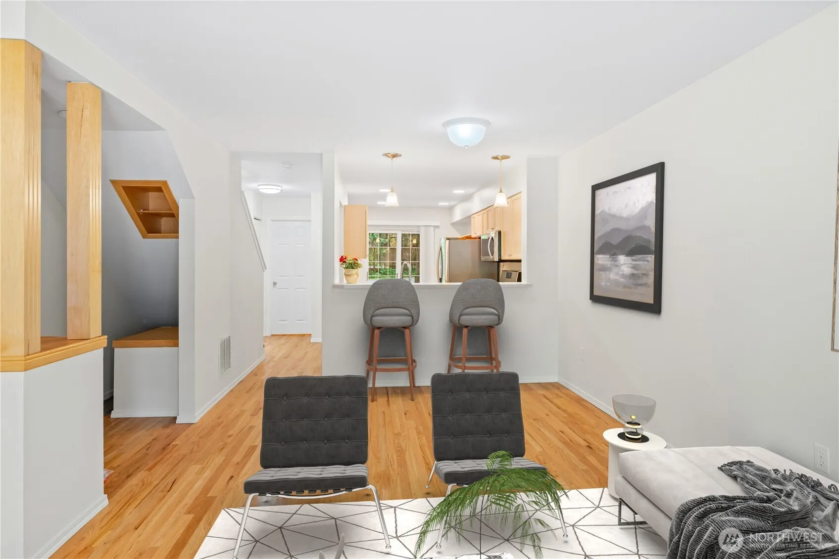 601 12th Avenue NW #F2, Issaquah, WA 98027-2669