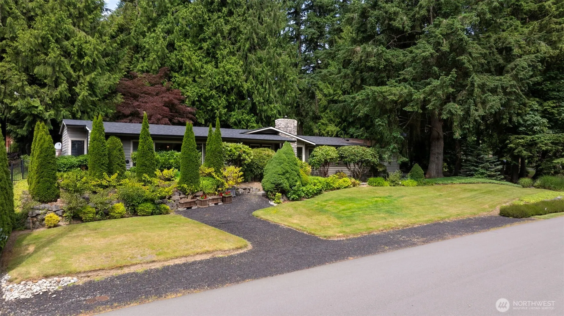 19555 Ave NE 170th , Woodinville, WA 98072-9807