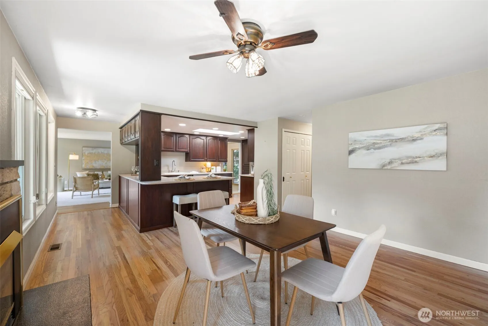 19555 Ave NE 170th , Woodinville, WA 98072-9807