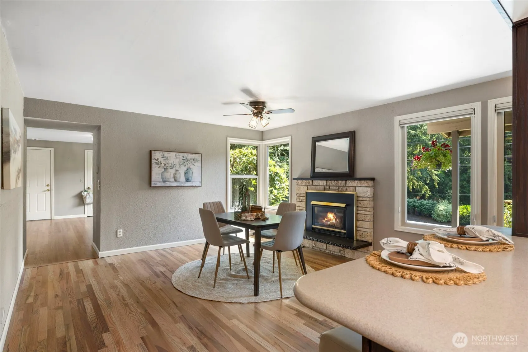 19555 Ave NE 170th , Woodinville, WA 98072-9807