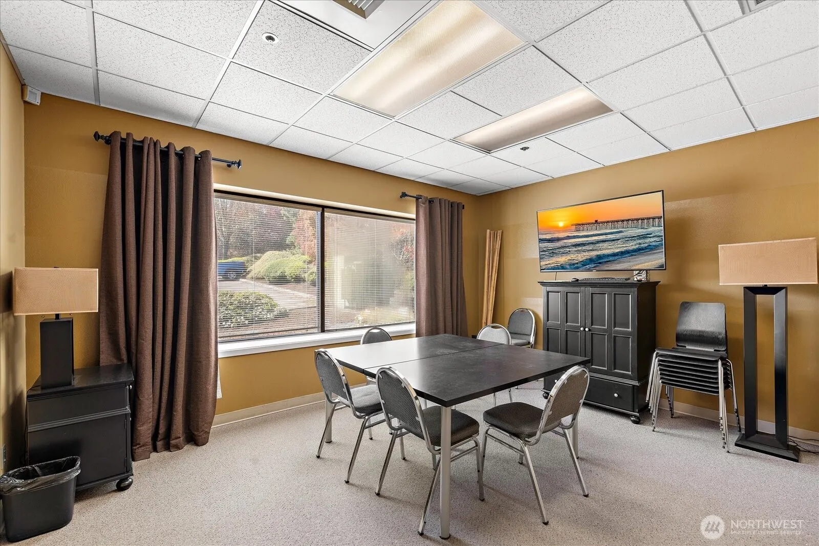 21021 66th Avenue W, Lynnwood, WA 98036