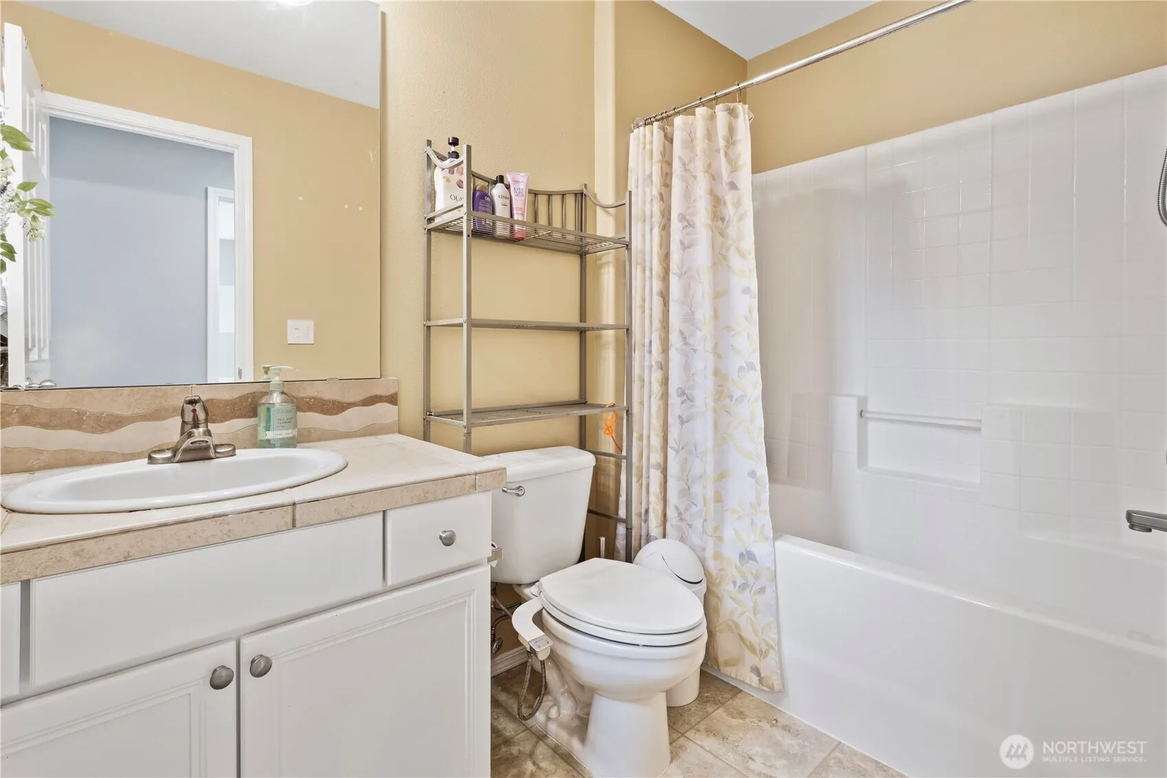 709 142nd Pl SW, Lynnwood, WA 98087
