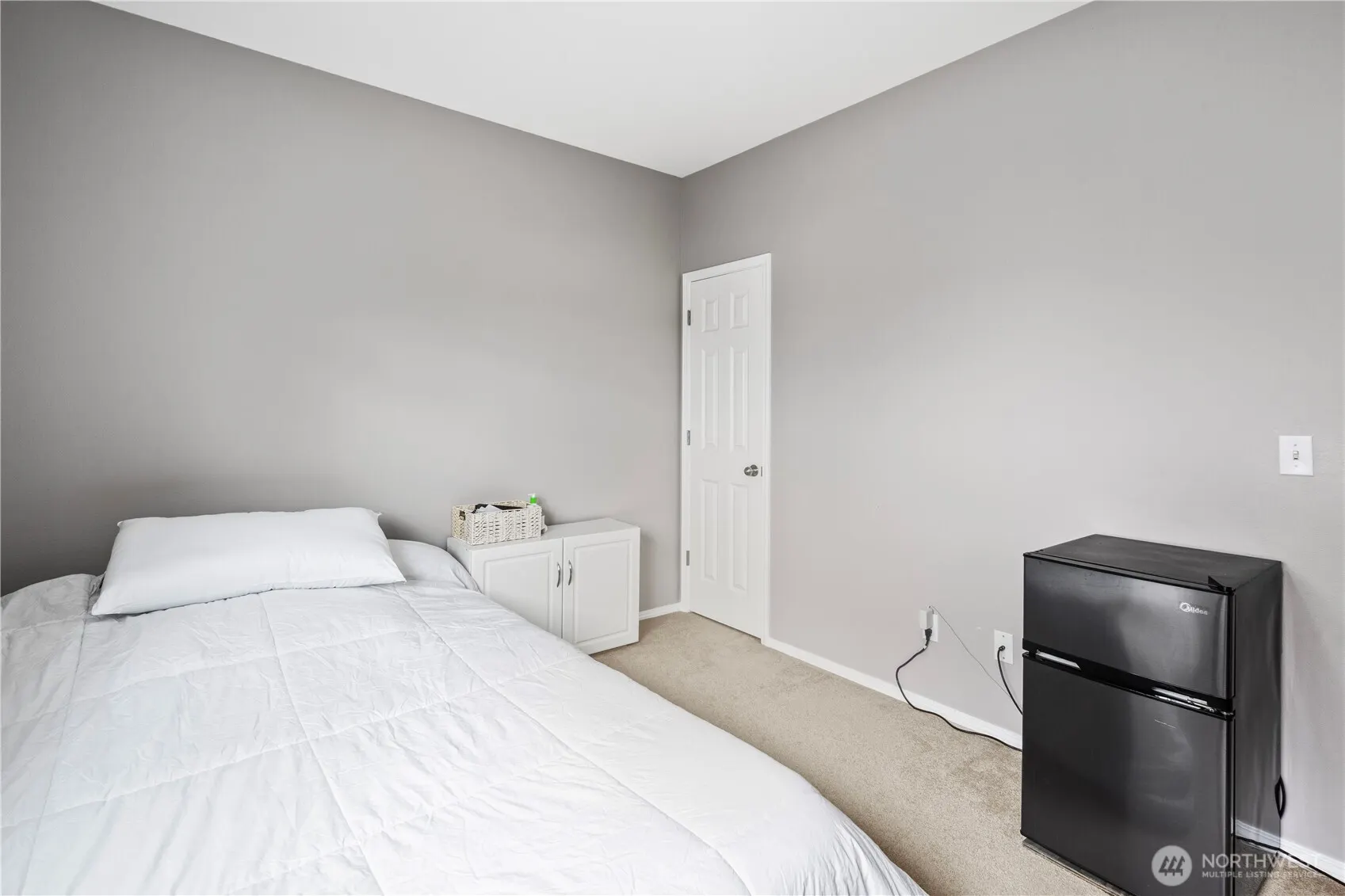 709 142nd Pl SW, Lynnwood, WA 98087