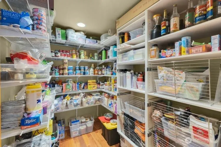 16704 162nd Avenue NE, Woodinville, WA 98072