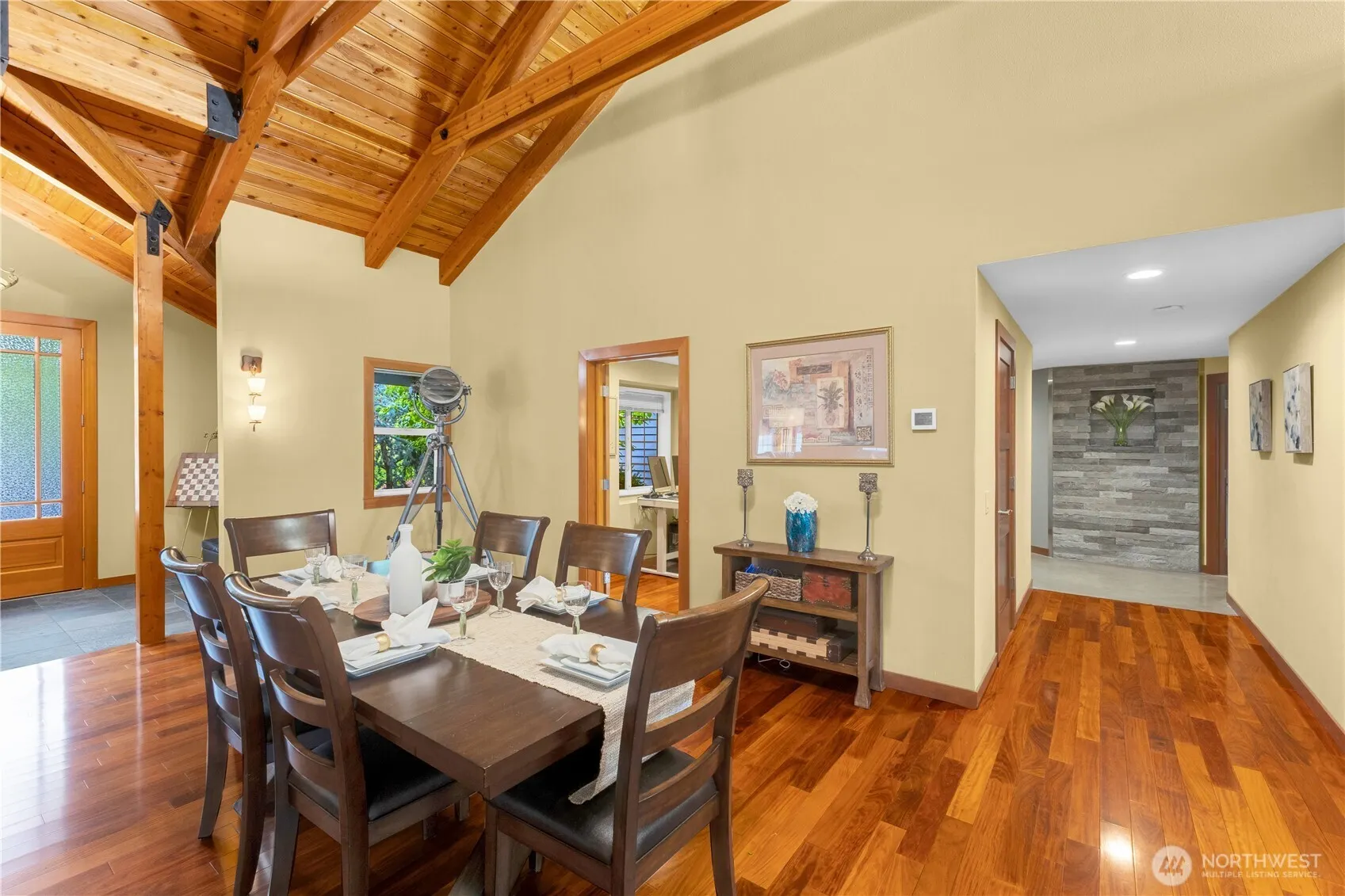 16704 162nd Avenue NE, Woodinville, WA 98072
