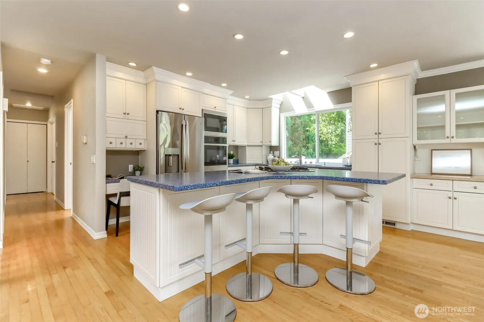 11633 132nd Court NE, Redmond, WA 98052