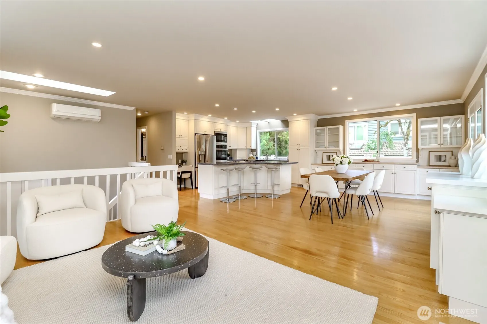 11633 132nd Court NE, Redmond, WA 98052