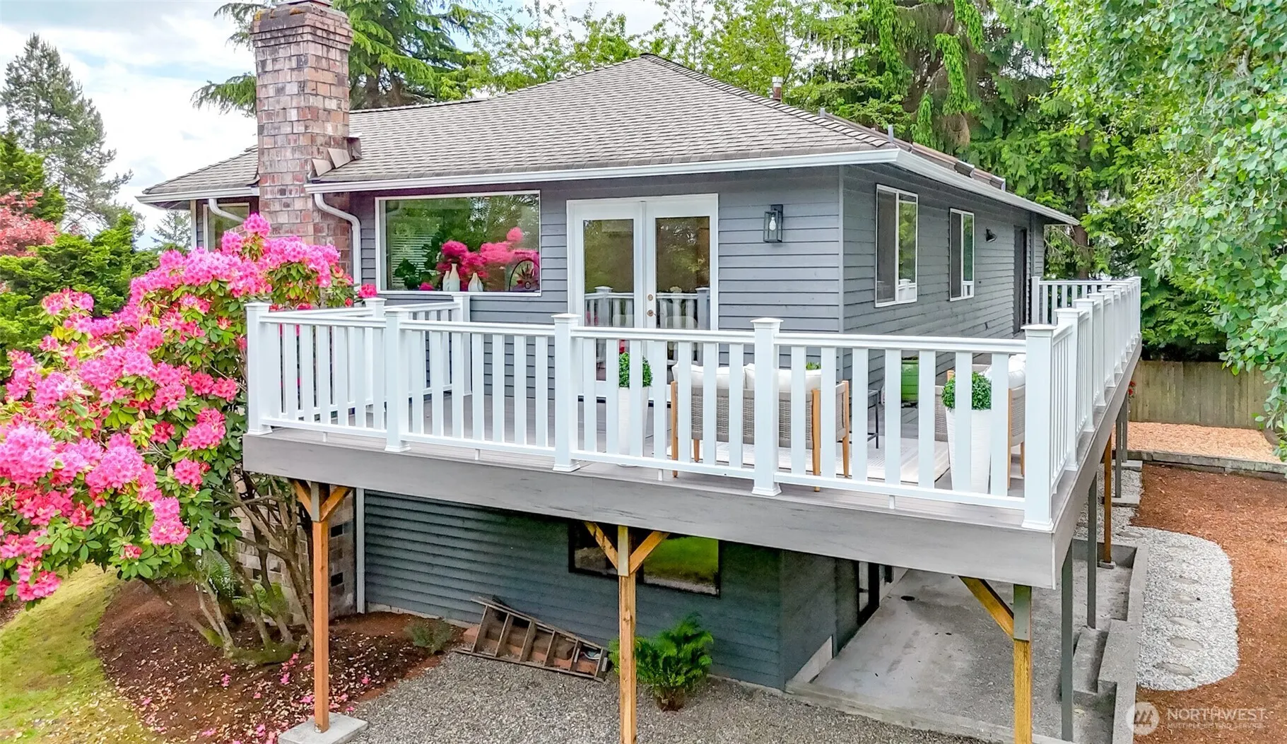 11633 132nd Court NE, Redmond, WA 98052