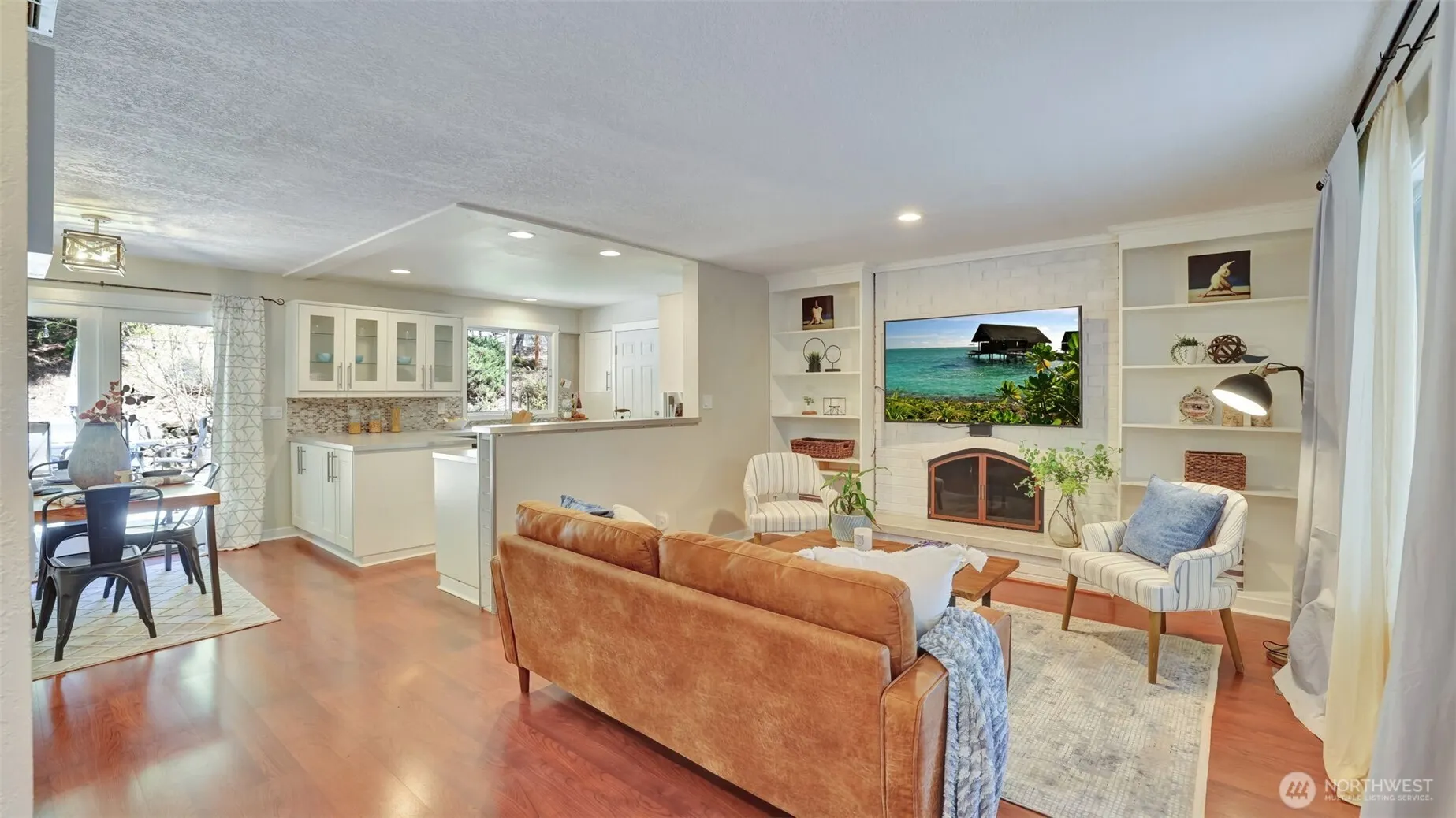 19134 SE May Valley Road , Issaquah, WA 98027