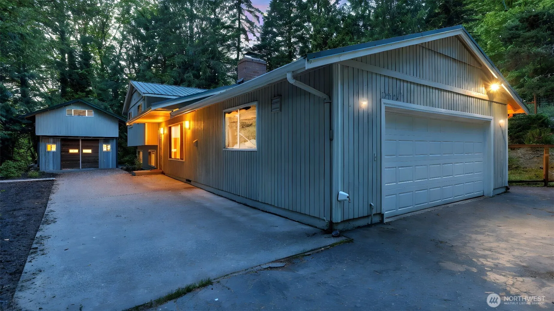 19134 SE May Valley Road , Issaquah, WA 98027