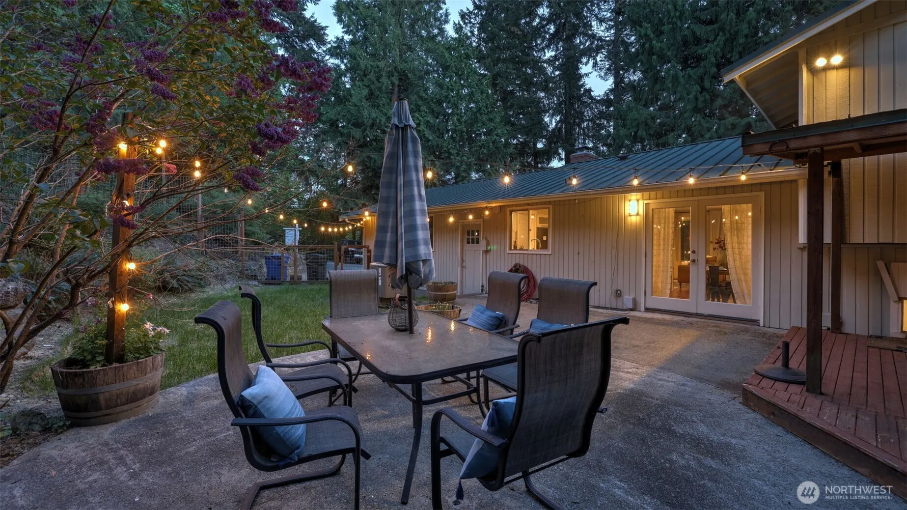 19134 SE May Valley Road , Issaquah, WA 98027