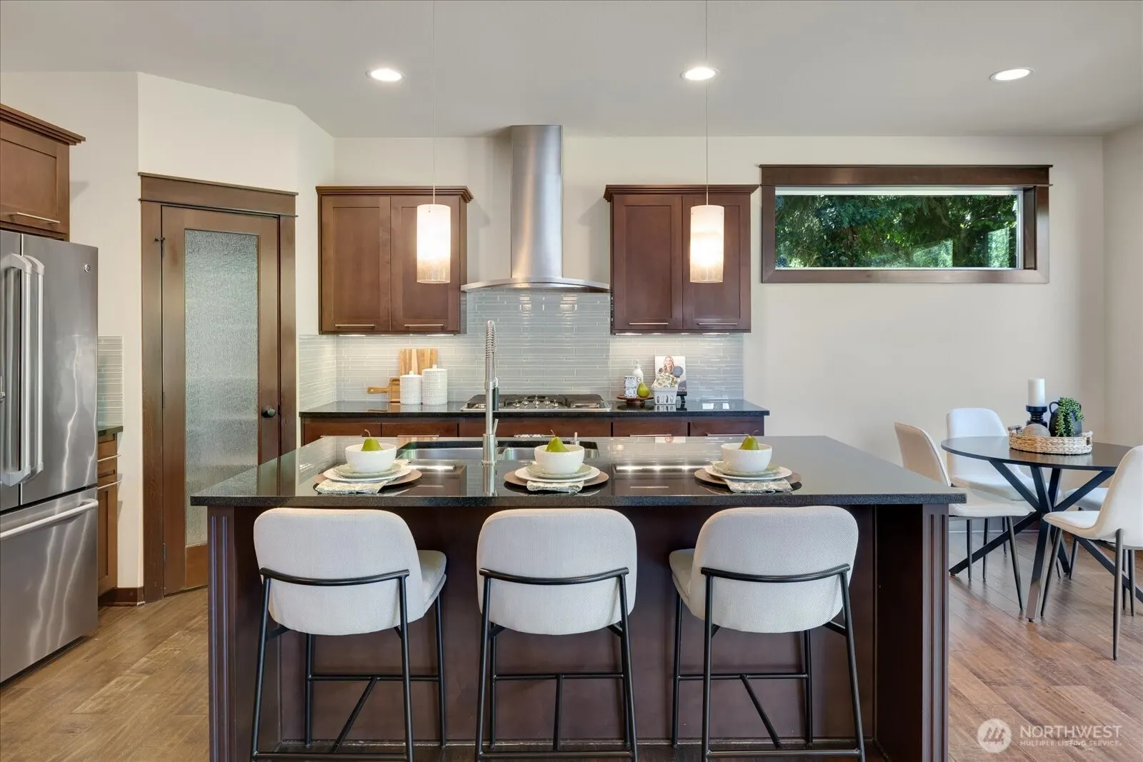6555 125th Avenue NE, Kirkland, WA 98033