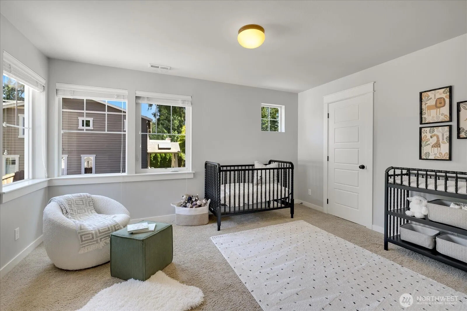 6555 125th Avenue NE, Kirkland, WA 98033