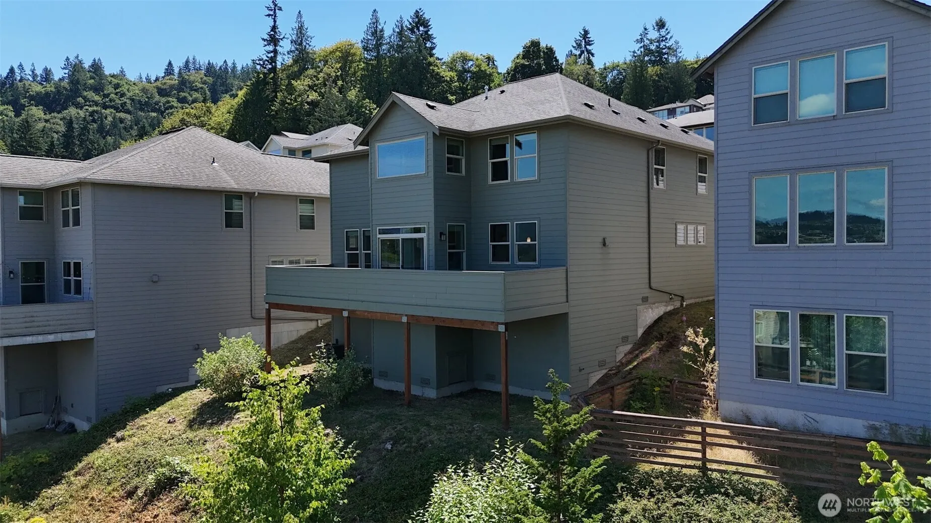 2696 NW Pine Cone Place , Issaquah, WA 98027