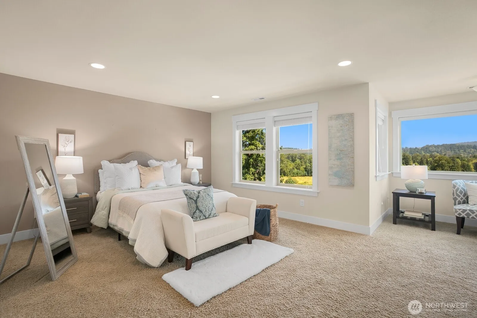 2696 NW Pine Cone Place , Issaquah, WA 98027
