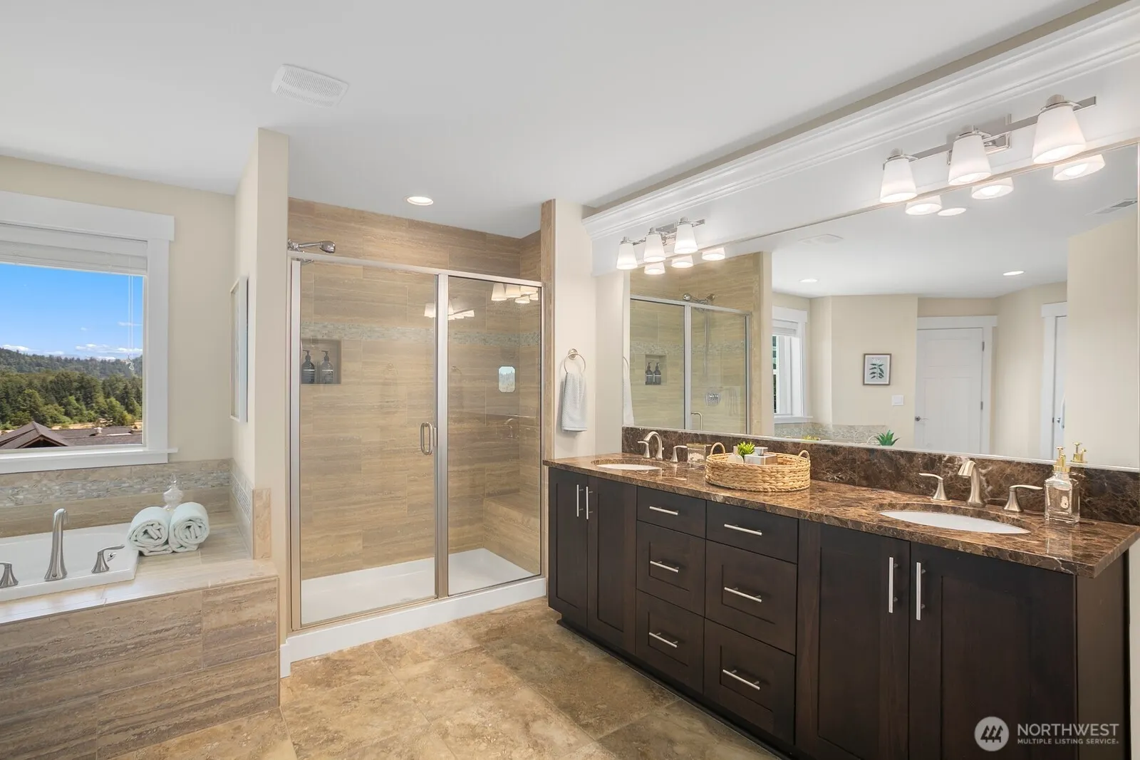 2696 NW Pine Cone Place , Issaquah, WA 98027