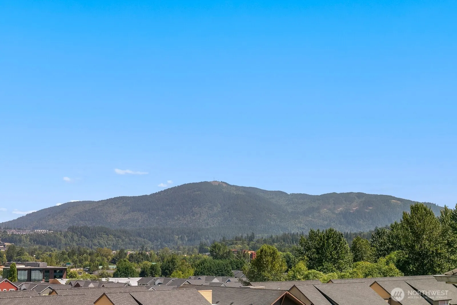 2696 NW Pine Cone Place , Issaquah, WA 98027