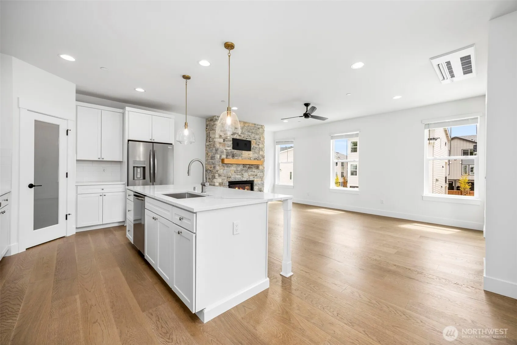 9 160th Place SE, Bothell, WA 98012