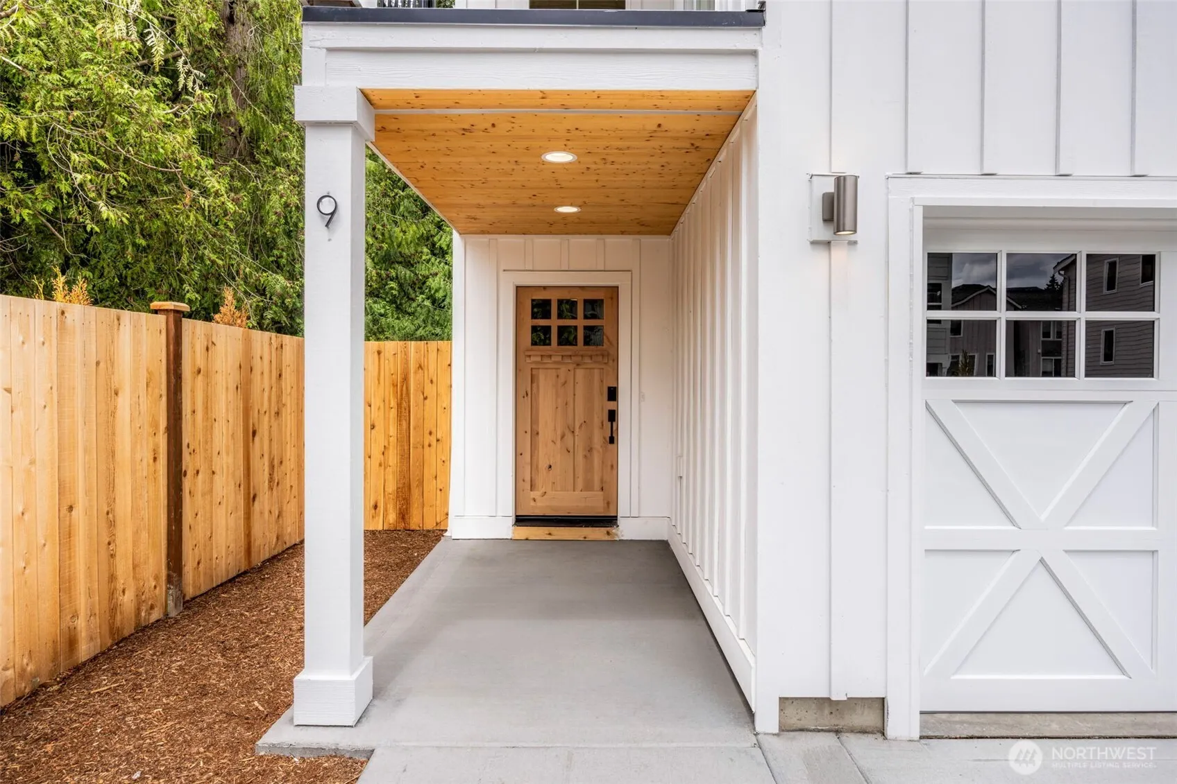 9 160th Place SE, Bothell, WA 98012