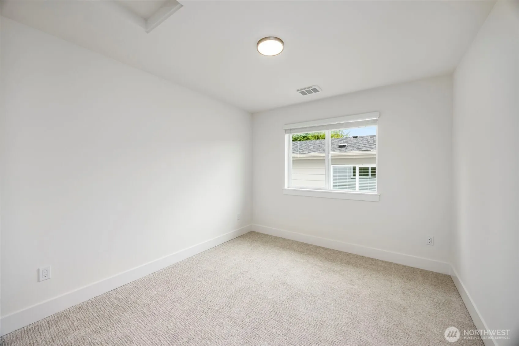 9 160th Place SE, Bothell, WA 98012