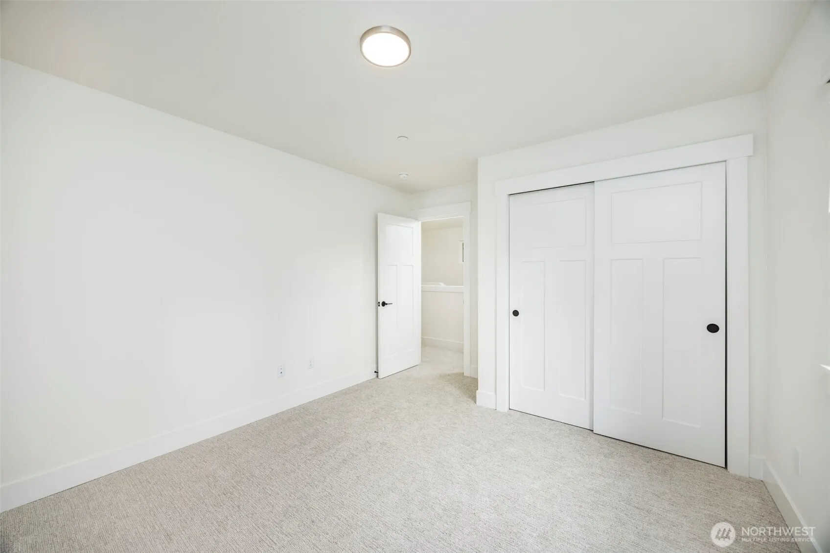 9 160th Place SE, Bothell, WA 98012