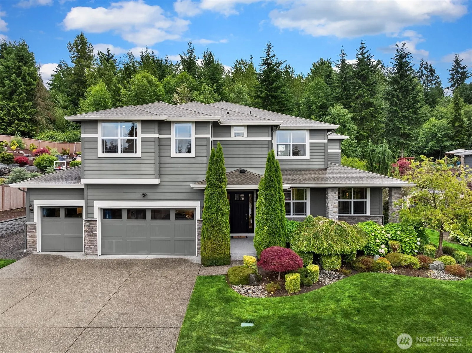 19501 58th Avenue SE, Bothell, WA 98012