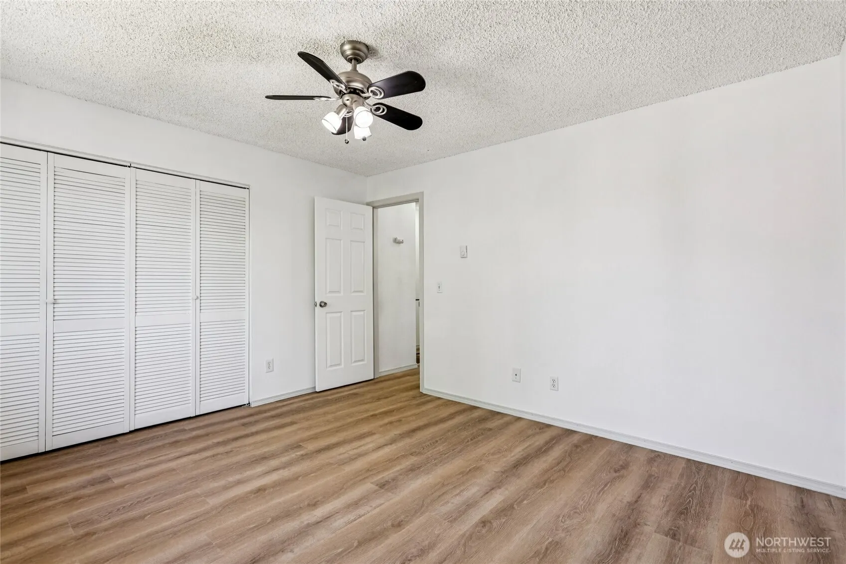 25446 106th Avenue SE #A1, Kent, WA 98030-6471