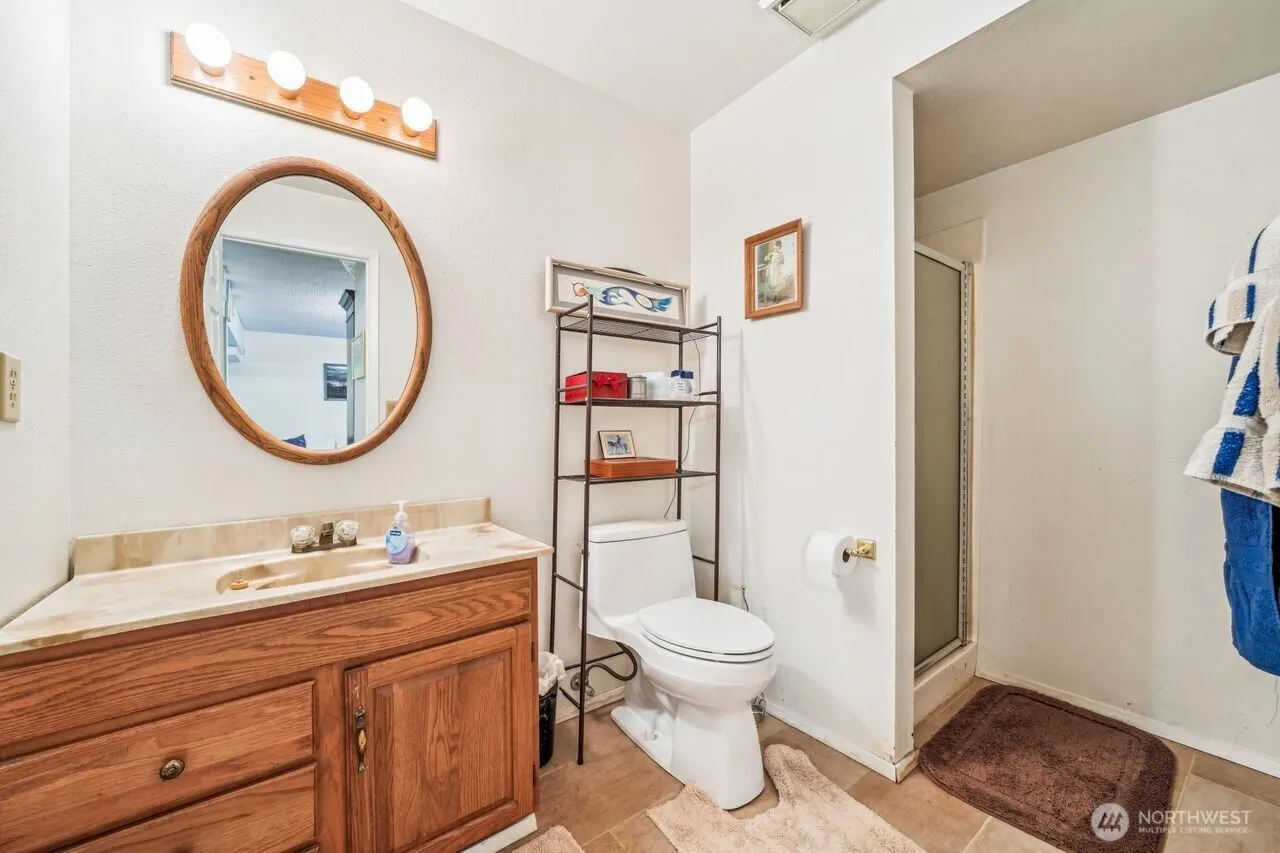 18818 181st Place NE, Woodinville, WA 98077