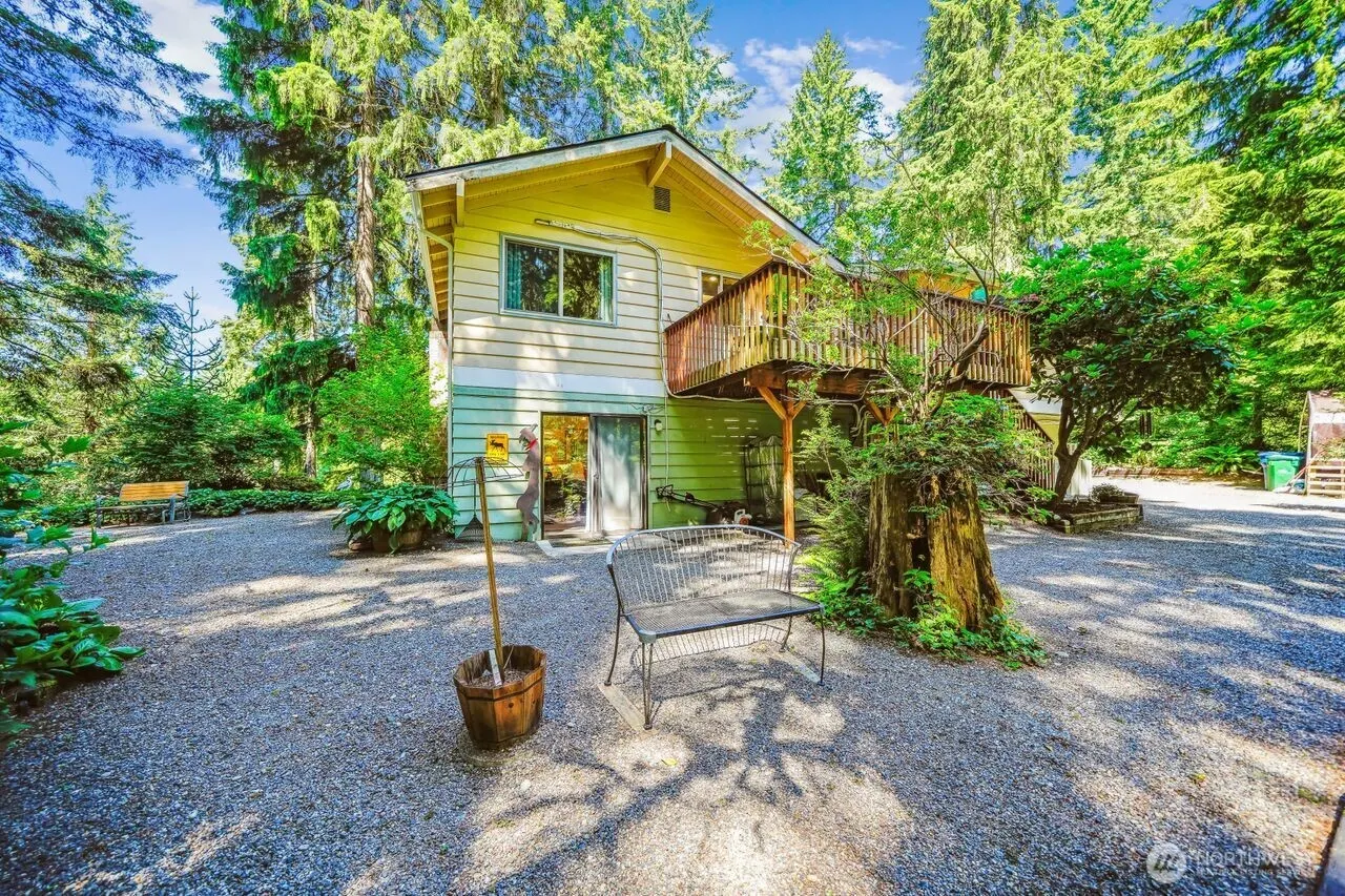 18818 181st Place NE, Woodinville, WA 98077