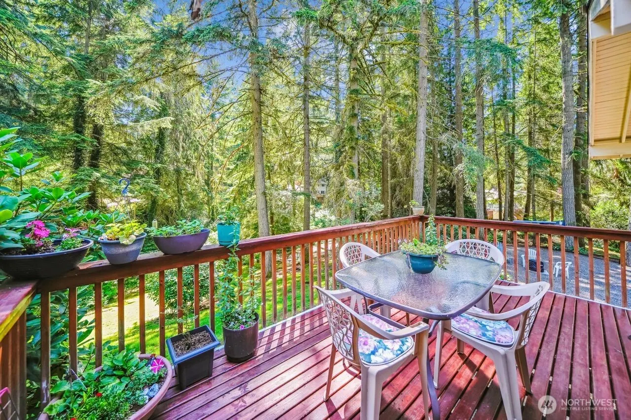 18818 181st Place NE, Woodinville, WA 98077