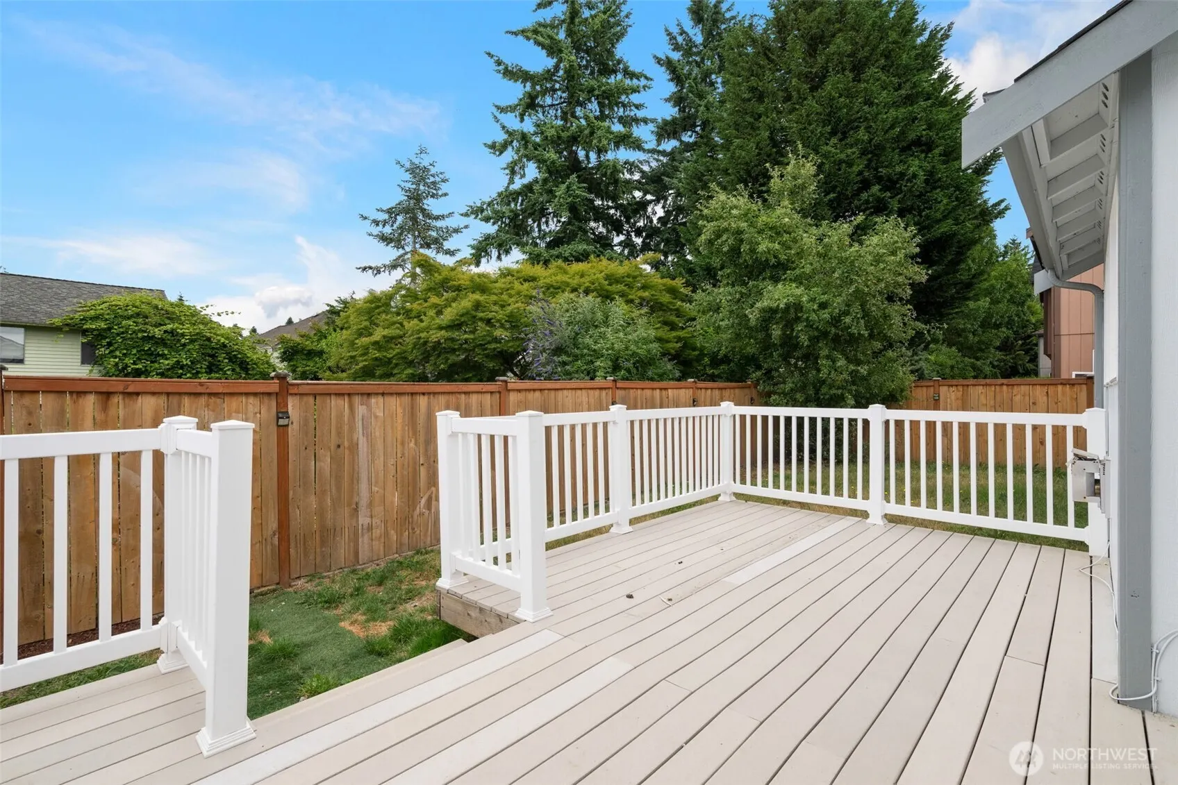 20122 102nd Avenue SE, Kent, WA 98031-1583