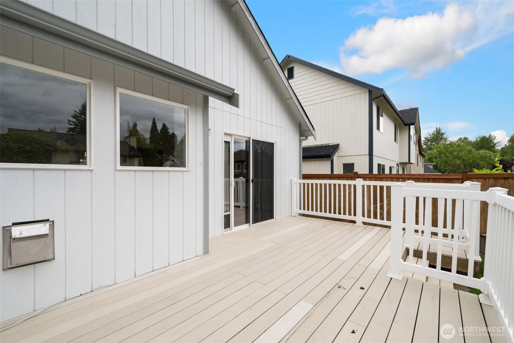 20122 102nd Avenue SE, Kent, WA 98031-1583