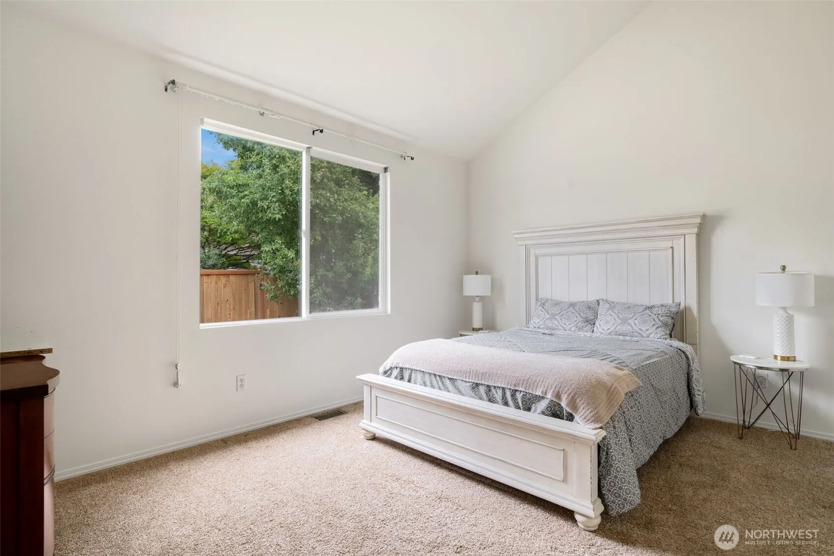 20122 102nd Avenue SE, Kent, WA 98031-1583